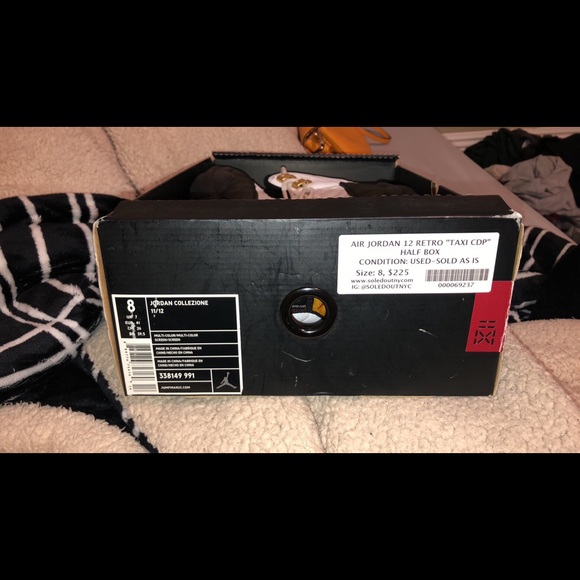 Air Jordan Taxi 12 - Picture 2 of 6
